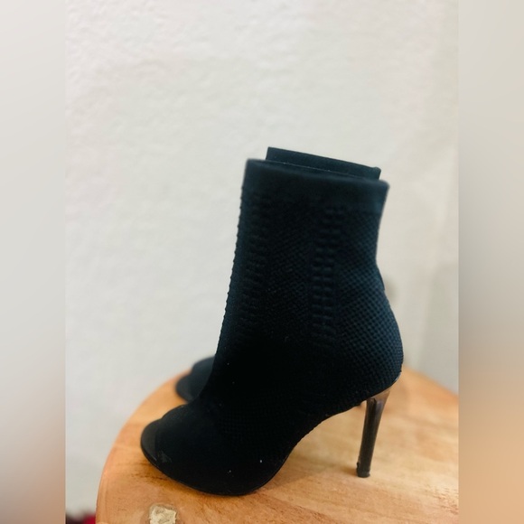 Guess Black Tear Stretch Heeled Booties Womens Size 6.5 - Picture 6 of 7